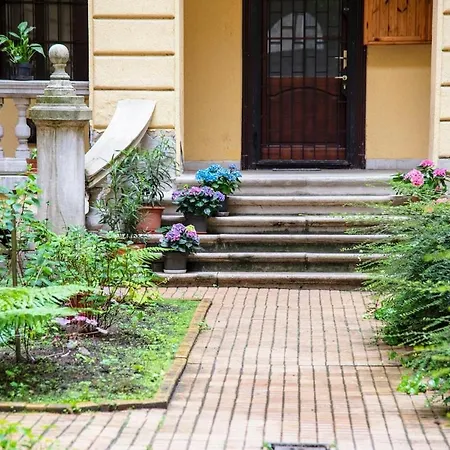 Apartament Friendly Vintage In The Downtown With Ac