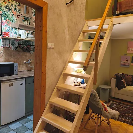 Friendly Vintage In The Downtown With Ac *